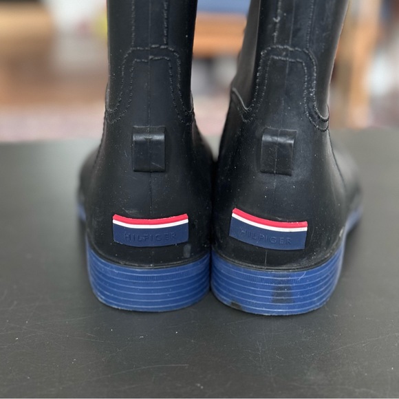 HILFIGER Tall Black Casual Waterproof Rain Boots  Women's Size 10 - Picture 3 of 6